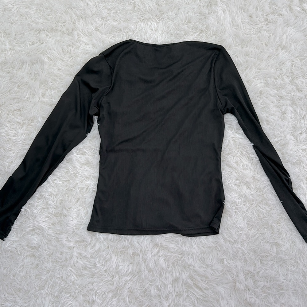 Black Ribbed SHEIN Crop Top - Picture 3 of 3
